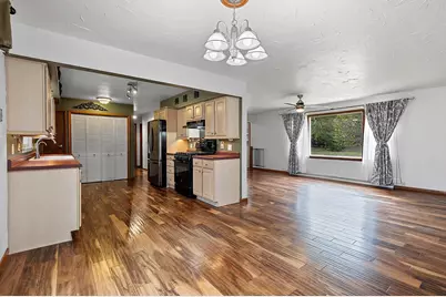 3608  Menasha Ave, Manitowoc, WI 54220 - Photo 19