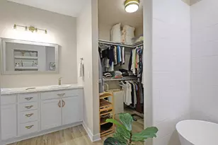 1335 Lynx Ln, Manitowoc, WI 54220 - Photo 21