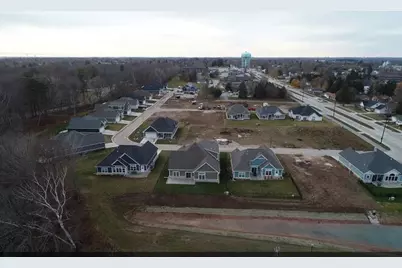 1335  Lynx Ln -, Manitowoc, WI 54220 - Photo 39