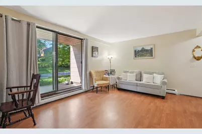 8631 N Servite Dr #112, Milwaukee, WI 53223 - Photo 9