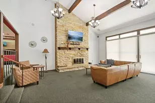 8631 N Servite Dr, Milwaukee, WI 53223 - Photo 21