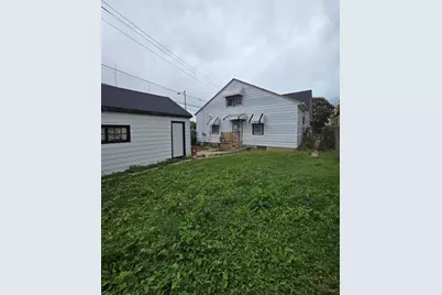 4757 N 18th St, Milwaukee, WI 53209 - Photo 11