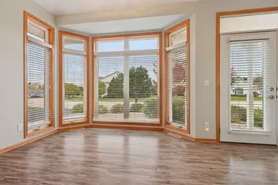 117  Pheasant Run, Johnson Creek, WI 53038 - Photo 5