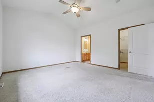 117 Pheasant Run, Johnson Creek, WI 53038 - Photo 15