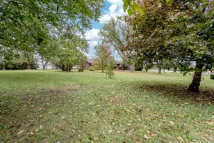 S31W26111 Sunset Dr, Waukesha, WI 53189 - Photo 25