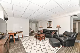 317 Trailview Crossing, Racine, WI 53185 - Photo 33