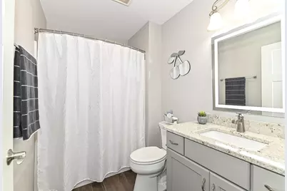 317  Trailview Xing #15, Racine, WI 53185 - Photo 27