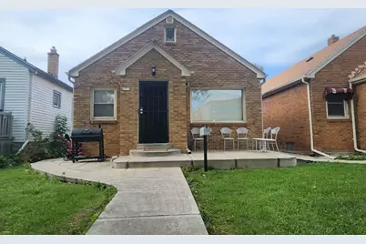 5355 N 33rd St, Milwaukee, WI 53209 - Photo 1