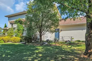 2520 Amber Ln, Racine, WI 53406 - Photo 33