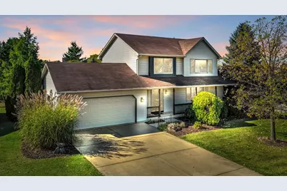 2520  Amber Ln, Racine, WI 53406 - Photo 1