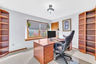 2520 Amber Ln, Racine, WI 53406 - Photo 25