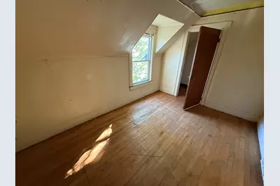 3701 W Kilbourn Ave, Milwaukee, WI 53208 - Photo 5