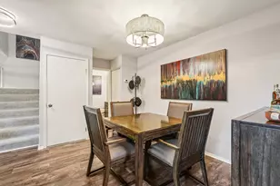 N76W14595 North Point Ct, Menomonee Falls, WI 53051 - Photo 9