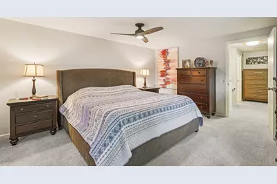 N76W14595  North Point Ct, Menomonee Falls, WI 53051 - Photo 17