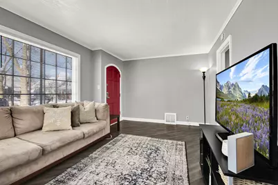 2350 S 62nd St, West Allis, WI 53219 - Photo 3