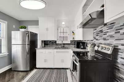 2350 S 62nd St, West Allis, WI 53219 - Photo 7