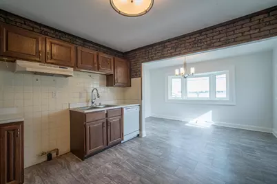 5008 N 104th St, Milwaukee, WI 53225 - Photo 11