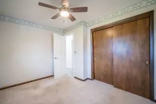 5008 N 104th St, Milwaukee, WI 53225 - Photo 15