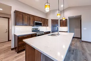 1957 Golden Gate Wy, Holmen, WI 54636 - Photo 13