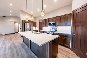 1957 Golden Gate Wy, Holmen, WI 54636 - Photo 13