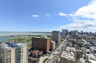 1633 N Prospect Ave, Milwaukee, WI 53202 - Photo 27