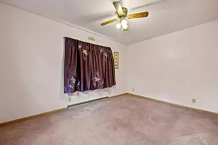 11126 W Freistadt Rd, Mequon, WI 53097 - Photo 15