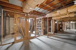 9015 N 96th St, Milwaukee, WI 53224 - Photo 13