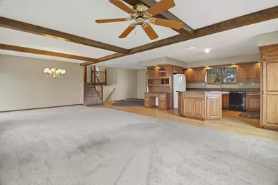 2601  Oakwood Cir, Oshkosh, WI 54904 - Photo 5