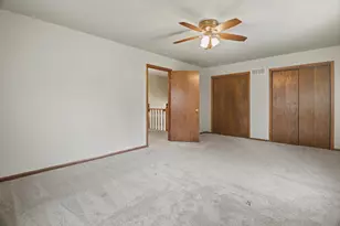 2601 Oakwood Cir, Oshkosh, WI 54904 - Photo 19