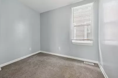 3468 N Richards St, Milwaukee, WI 53212 - Photo 11