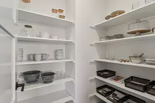 W198N4955 Hickory St, Menomonee Falls, WI 53051 - Photo 19