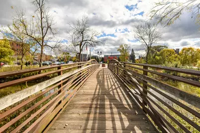 351  Stocks Dr, Delafield, WI 53018 - Photo 39