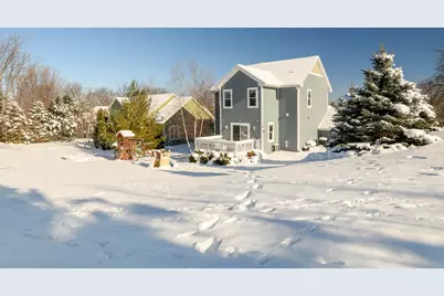 351  Stocks Dr, Delafield, WI 53018 - Photo 27
