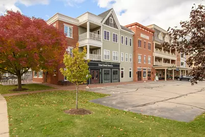 351  Stocks Dr, Delafield, WI 53018 - Photo 41