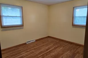 8081 N 105th St, Milwaukee, WI 53224 - Photo 25