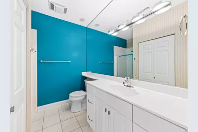 1515 N Van Buren St #513, Milwaukee, WI 53202 - Photo 21