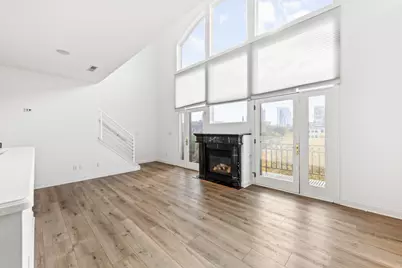 1515 N Van Buren St #513, Milwaukee, WI 53202 - Photo 11