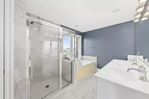 1515 N Van Buren St, Milwaukee, WI 53202 - Photo 23