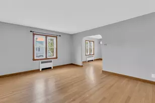 1504 Plainfield Ave, Racine, WI 53403 - Photo 9