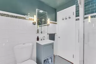 1504 Plainfield Ave, Racine, WI 53403 - Photo 23