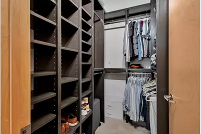 106 W Seeboth St #306, Milwaukee, WI 53204 - Photo 7