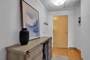 106 W Seeboth St, Milwaukee, WI 53204 - Photo 29