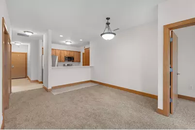 N74W13737  Appleton Ave #107, Menomonee Falls, WI 53051 - Photo 13