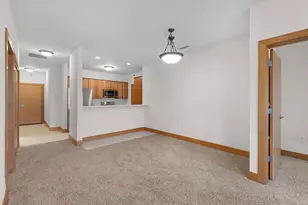 N74W13737 Appleton Ave, Menomonee Falls, WI 53051 - Photo 13