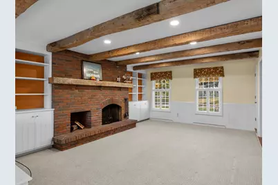 1127  Tanglewood Rd, Manitowoc, WI 54220 - Photo 31