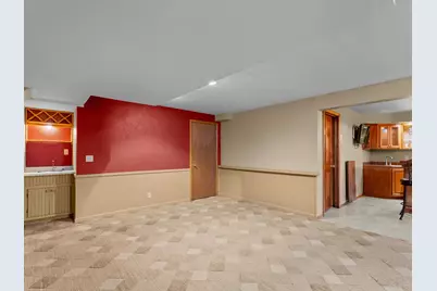 1127  Tanglewood Rd, Manitowoc, WI 54220 - Photo 55