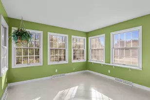 1127 Tanglewood Rd, Manitowoc, WI 54220 - Photo 7