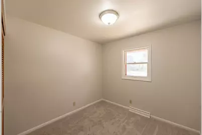 5364 N 87th St, Milwaukee, WI 53225 - Photo 9