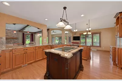 19775  Trilby Ct, Brookfield, WI 53045 - Photo 1