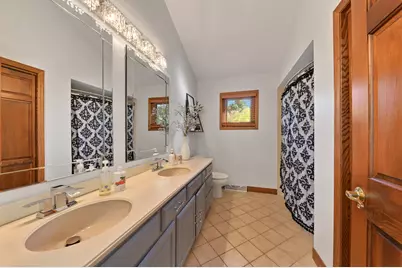19775  Trilby Ct, Brookfield, WI 53045 - Photo 29